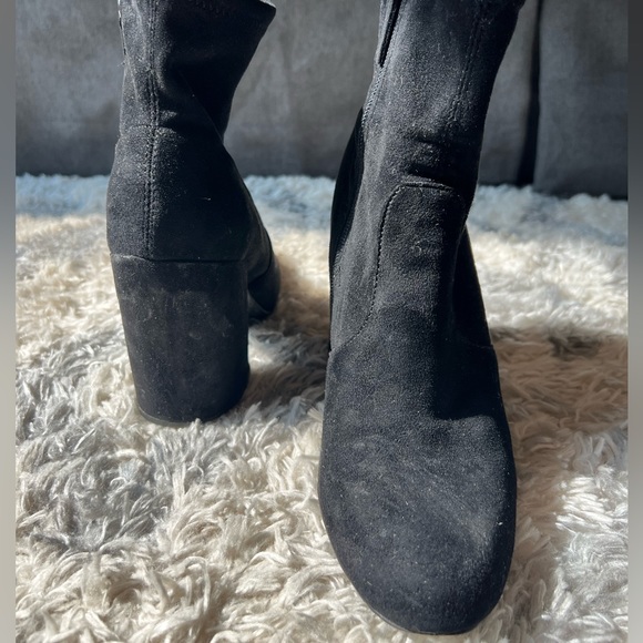 Steve Madden Vegan Gaze Bootie - Picture 10 of 13